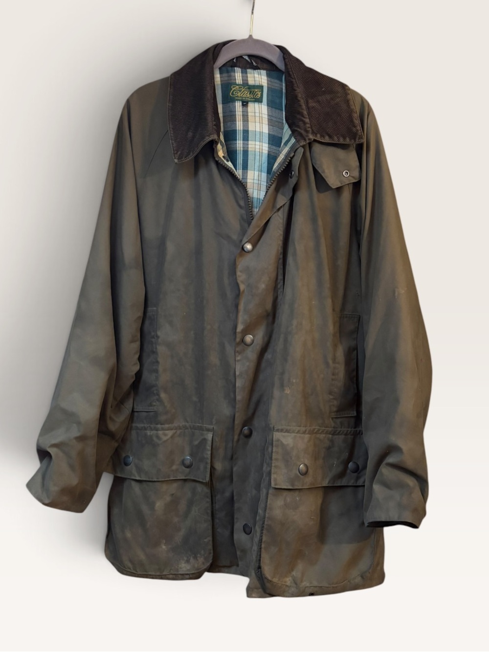ENGLISH COUNTRY CLASSICS OLIVE GREEN WATER RESISTANT BARN COAT PRELOVED 42